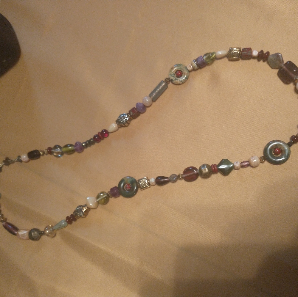 Vintage Boho Multicolor Stone Beaded Necklace - Picture 3 of 3